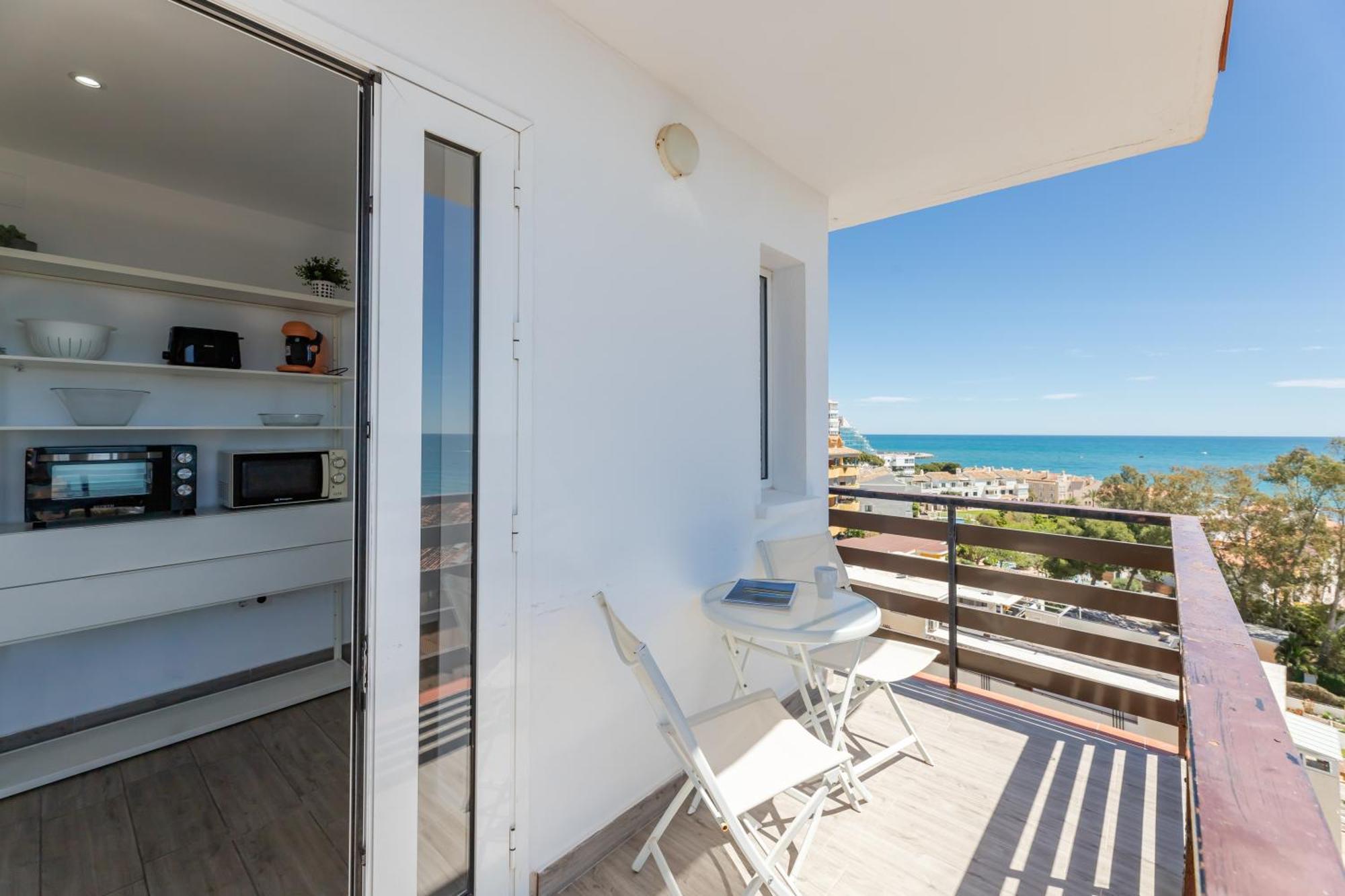 Vb Breathtaking Sea Views 1Bdr Apt 贝纳尔马德纳 外观 照片