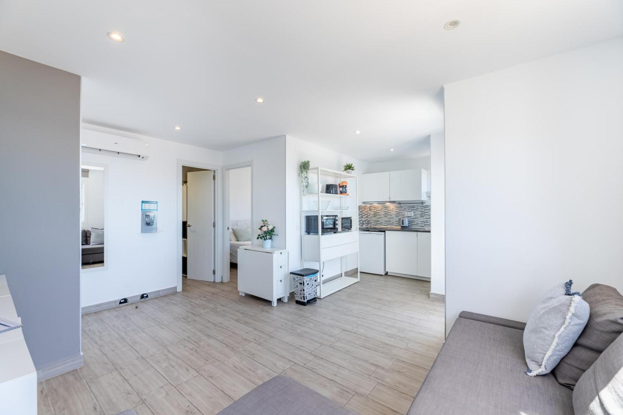 Vb Breathtaking Sea Views 1Bdr Apt 贝纳尔马德纳 外观 照片